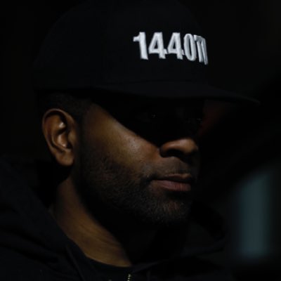 JMBILLS884's tweet photo. #NewProfilePic https://t.co/MCOeMPlDF6