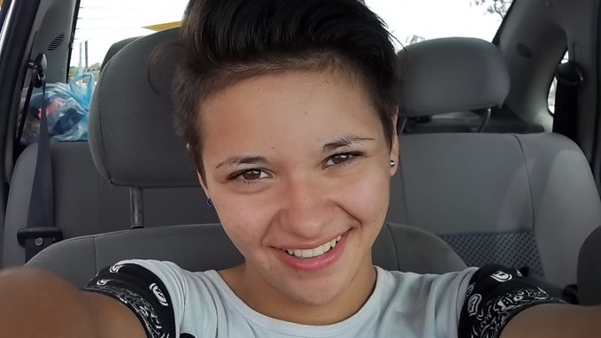 Se cumplió 1 año que nos falta #Tehuel, un pibe que salió a buscar trabajo y nunca regresó. Qué le hicieron??Lo mataron??, lo tiene una red de trata ?. No dejemos de buscarlo!, lo queremos vivo y sano!🙏🙏❤️

#JusticiaPorTehuel #SanVicente #BuenosAires