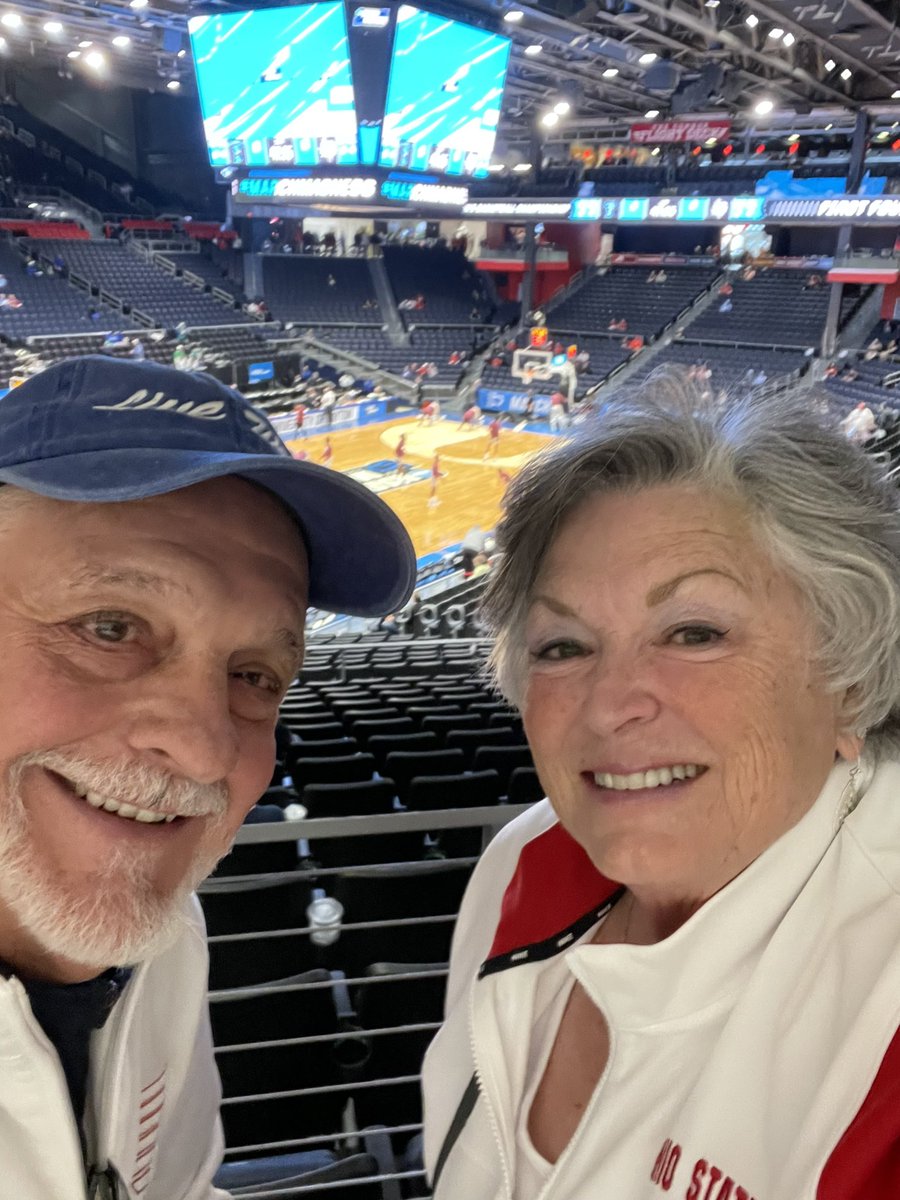 VictoriaExit7's tweet image. #MarchMadness