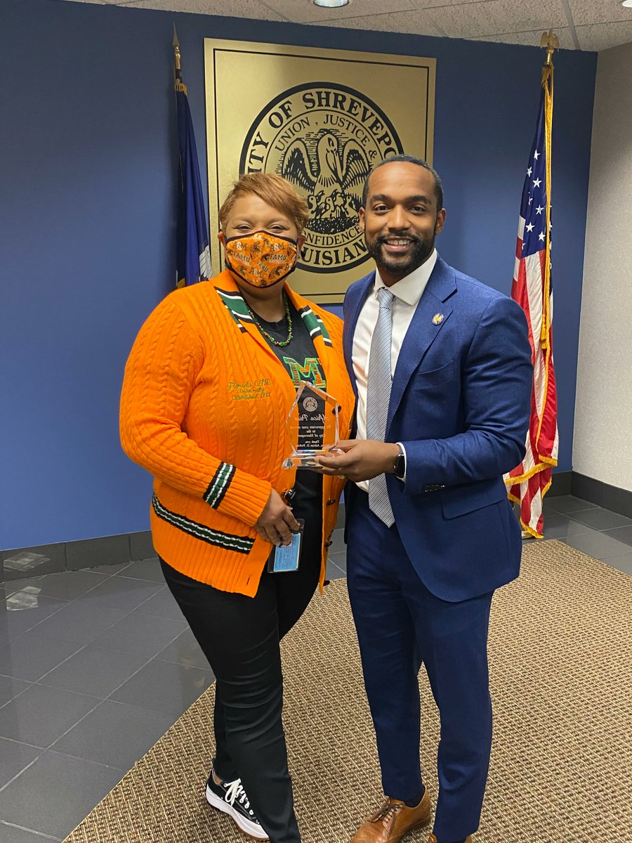 ShreveportMayor's tweet photo. For the last seven years, Africa Price has devoted her life to serving the people of Shreveport. During my time in office, she has been my Chief of Staff and Government Affairs and has worked hard to make the city a better place. Good luck on your next chapter! https://t.co/fblULfbzyQ