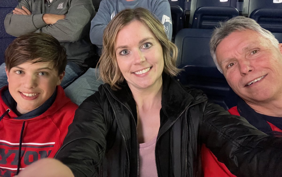 mearley14's tweet photo. Three generations!  #mffselfie #marchmadness #FirstFour #familytradition https://t.co/sQXFhrgcsV