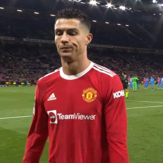 leospeaking10's tweet photo. Happiness is watching Cristiano Ronaldo suffer. Pure Joy!❤️ https://t.co/BmO8UYygJs
