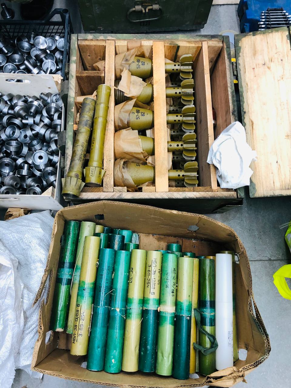 Hiro S Gallery ロシア ウクライナ チェチェン シェイク マンスール大隊 Ukrainian Tdfの一部 の新情報 この隊は Pg 7m迫撃砲とpg 7p推進装薬を備えた ロケット としてo 2迫撃砲爆弾を使用しています また9p135m Gls 9m111