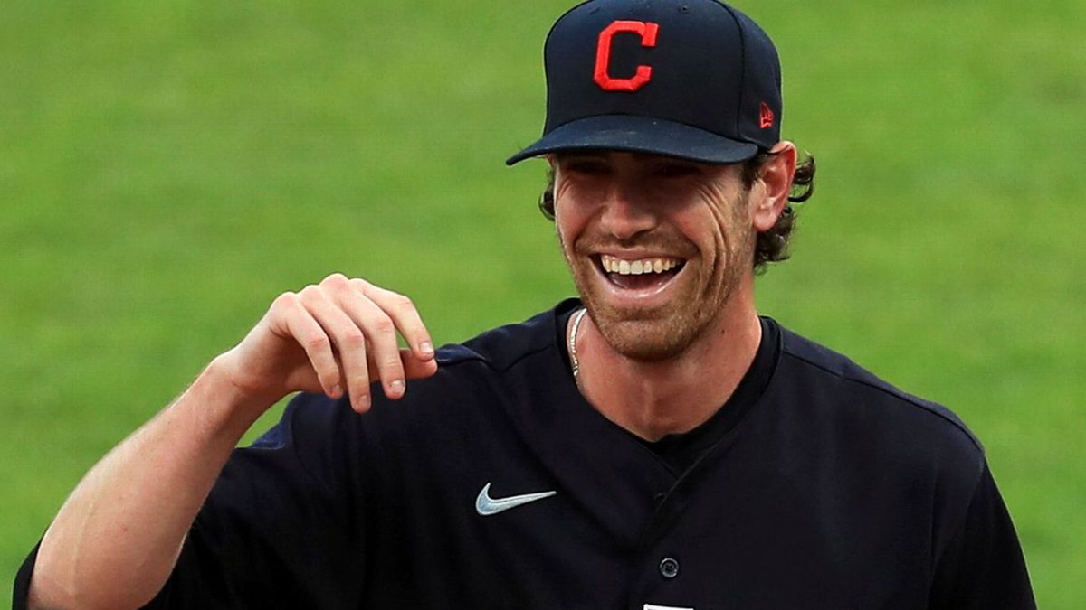 Bieber 'always open' to new deal with Cleveland: Shane Bieber, the 2020 American League Cy Young Award winner who was limited to just 16 starts last season due to a right shoulder strain, said Tuesday he remains open to signing a long-term contract with… https://t.co/yJJpz02yt1 https://t.co/WIjxUC9z4K