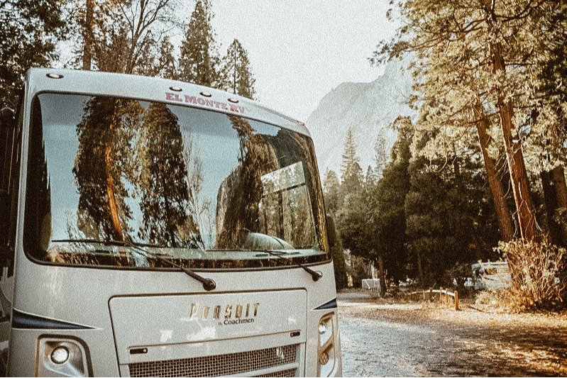 “Stop being afraid of what could go wrong, and start being excited of what could go right” 

Why not plan your next adventure? Why not explore the places you've always dreamed of going?

Start planning today elmonterv.com