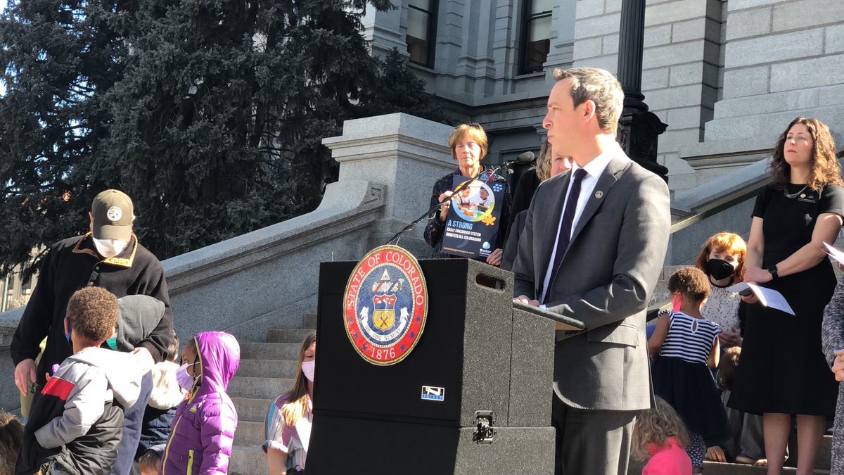 COBeginnings's tweet photo. “Implementing these (#earlychildhood system) recommendations could end up being the most impactful work we do this #coleg session."
-Sen. President @SteveFenberg

Learn how HB 22-1295 improves #ECE/#childcare systems &amp; how to support #BetterBeginningsCO ➡️ https://t.co/HlnCZ1Bz8E https://t.co/qadp7VKjHi