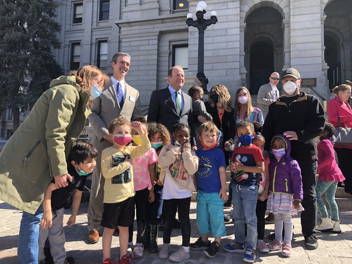 COBeginnings's tweet photo. "After 130 stakeholder meetings, the #coleg is now taking the next step to implement Prop EE, the will of CO voters, to streamline &amp; expand access to #earlychildhood education."
-@GovofCO

Learn about HB 22-1295 &amp; how to support #BetterBeginningsCO here: https://t.co/HlnCZ1Bz8E https://t.co/cOYjiwbwlM