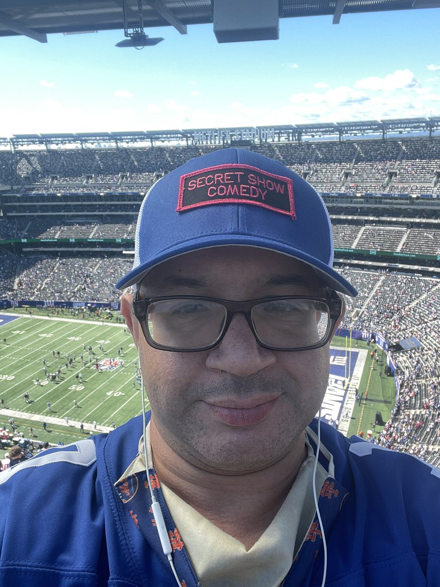 bobo103nyc's tweet photo. There’s a Daniel for every season. @MLB @NHL @NASCAR @NFL @Mets @Giants @NYRangers @JeffGordonWeb @chaseelliott @TeamHendrick #LGM #TogetherBlue #NYR #Sportstalk #BSITH https://t.co/WjvLaVe252