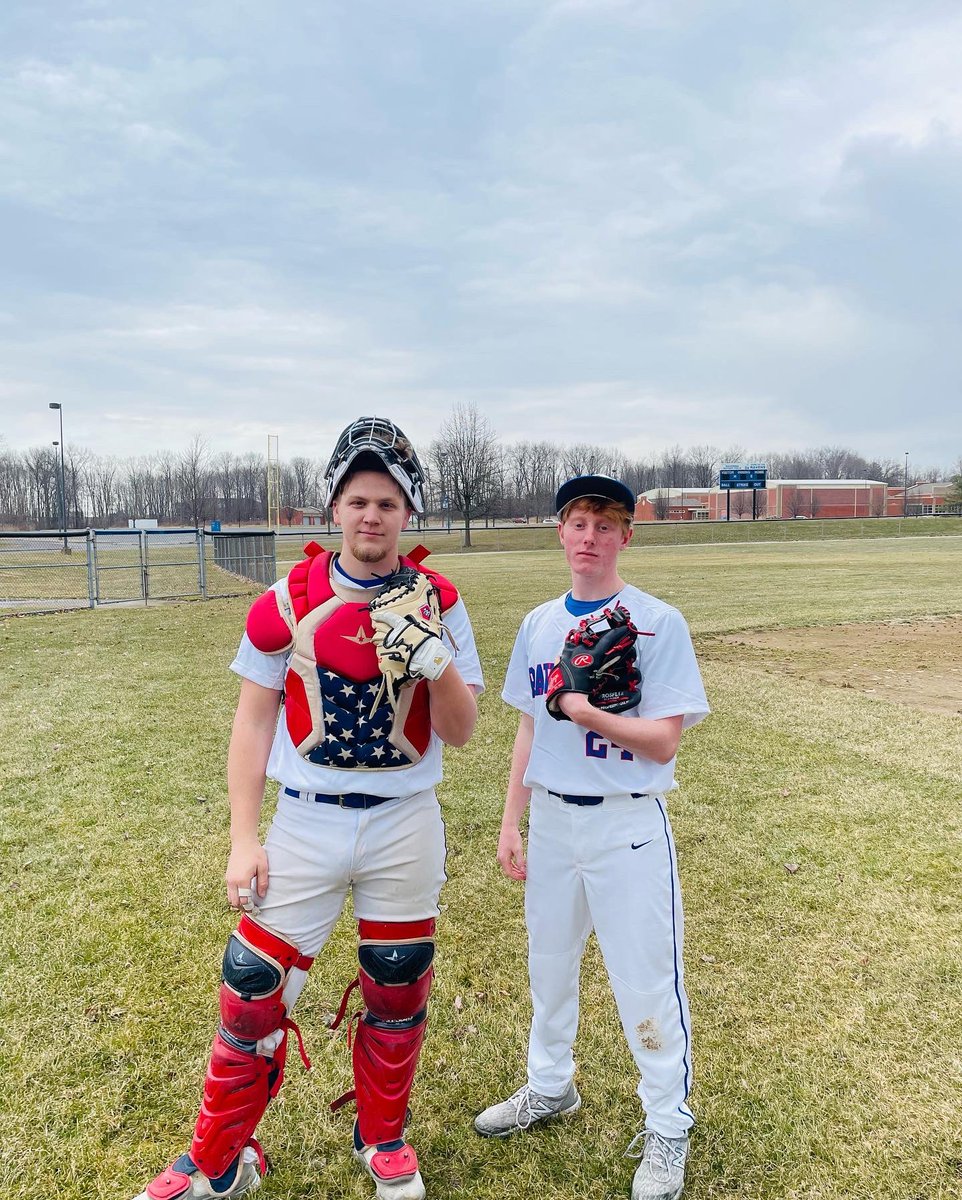 Senior Szn with the best catcher out there <a href="/levi86363856/">levi</a>