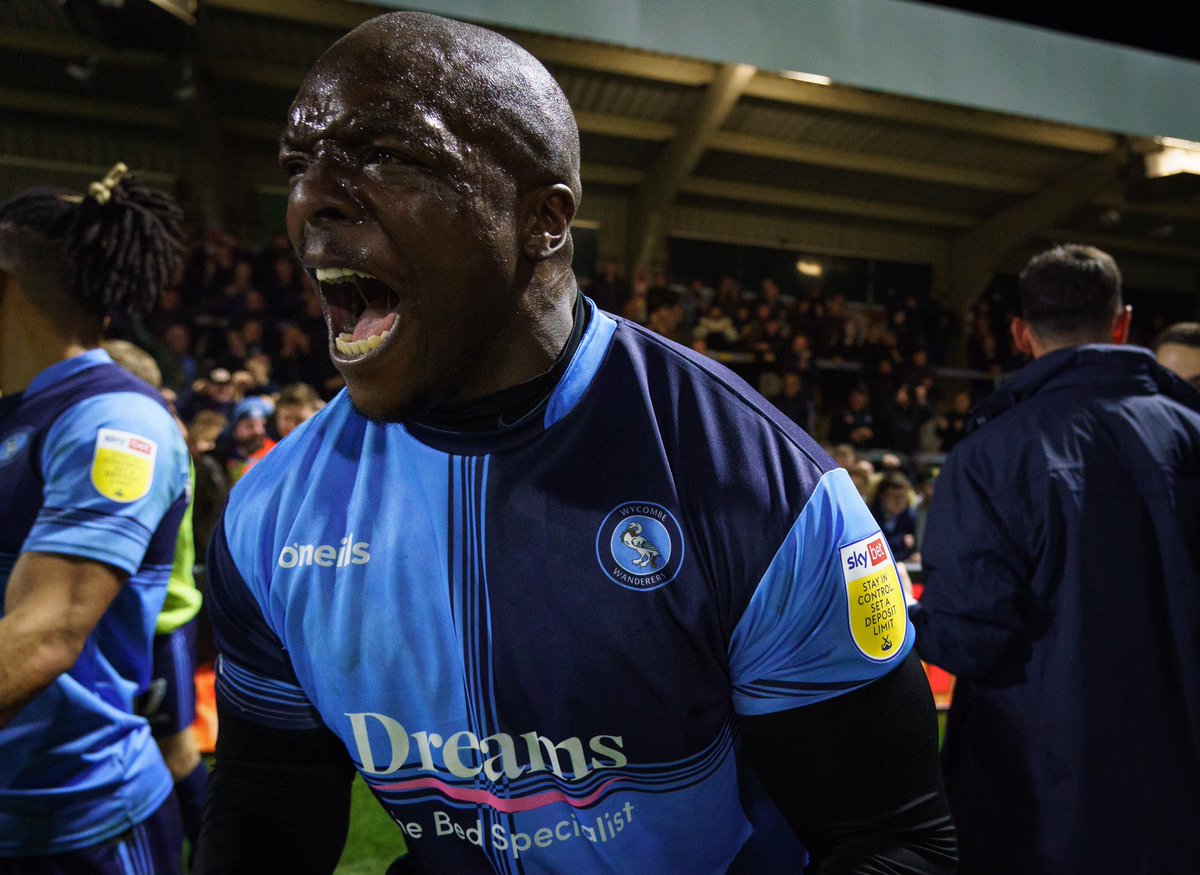wwfcofficial's tweet photo. Giving absolutely everything to finish this adventure with a fairytale ending.
#WYCvFLE https://t.co/LLk7vbtdKW