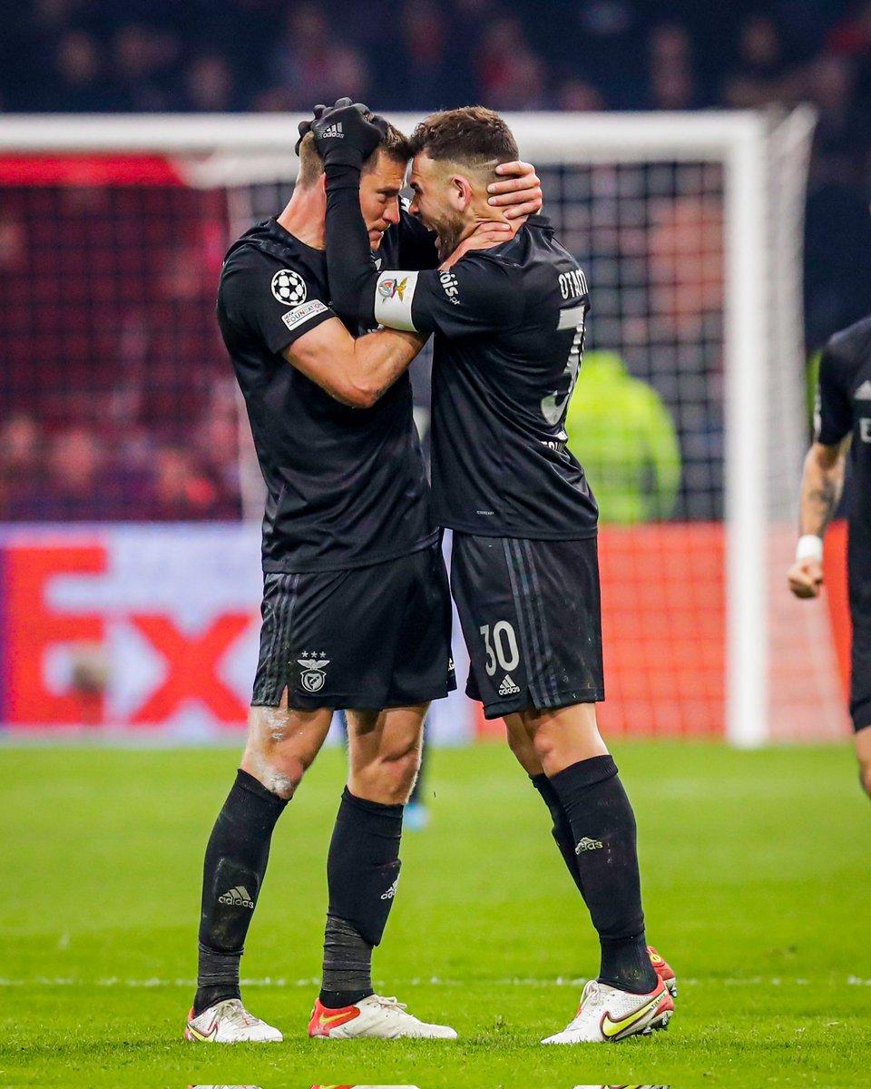 2 senhores. Obrigado.