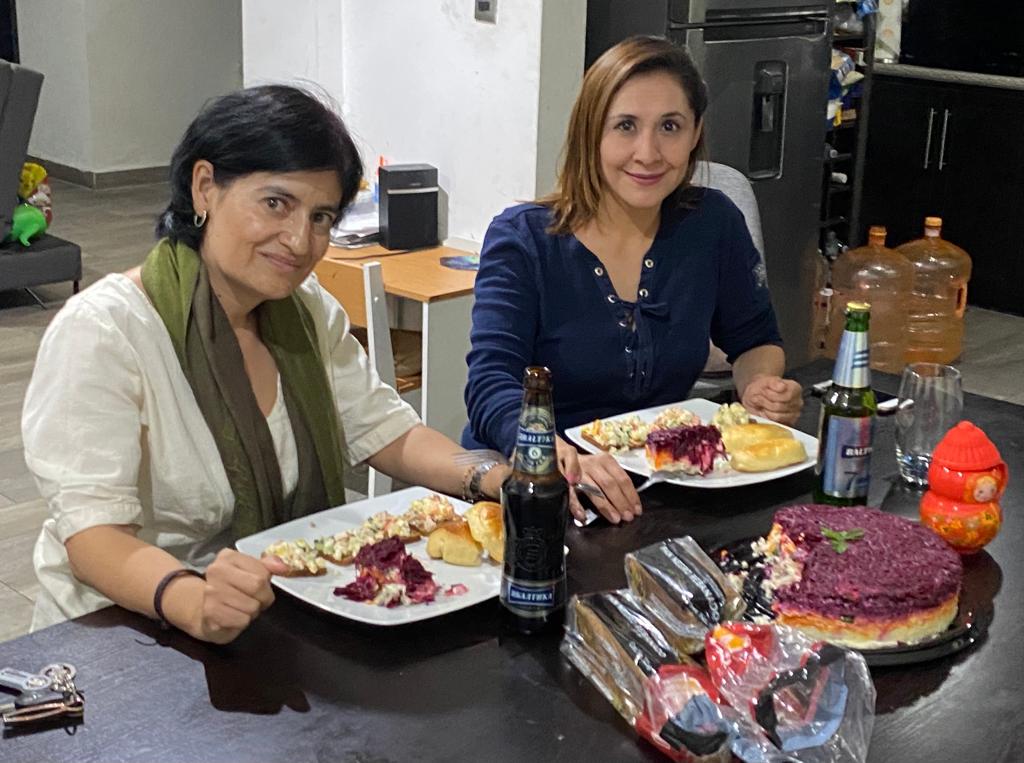 Frente al bloqueo de la cultura rusa, nos queda la gastronomía de Rusia <a href="/Carolin45283470/">Carolina Gaspar Ramirez</a>