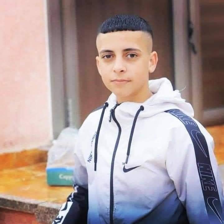 chrisandrews64's tweet photo. 16-year-old Nader Haitham Fathi Rayyan was wilfully murdered by apartheid Israel in the Westbank.
#Palestinian children are being murdered without sanction by Europe and Ireland juts rolls over.
#BoycottIsrael #gaza
#onlyachild #sanctionisrael https://t.co/wuzjd9UNMK