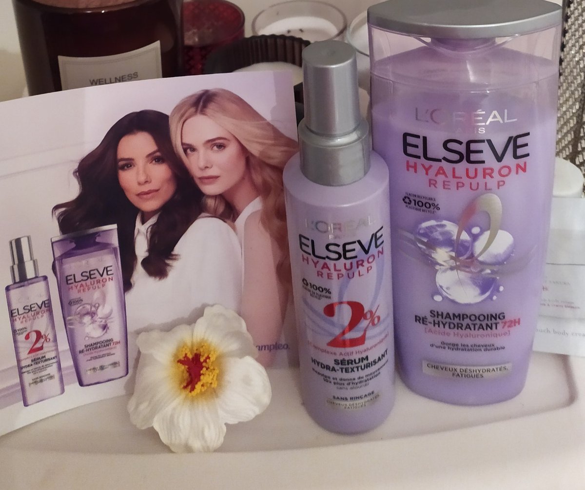 malaetitia1's tweet photo. Bonsoir à toutes!!
J'ai reçu à ce jour le shampoing ré-hydratant 72heures de chez #elseve et son sérum hydra-texturant..
Déjà essayé ce soir et vraiment ça sent divinement bon le parfum, j'adore 🤩🌺
#hyaluronrepulp
#elsevehyaluron
#LOrealParis https://t.co/BkUXKjJsb0
