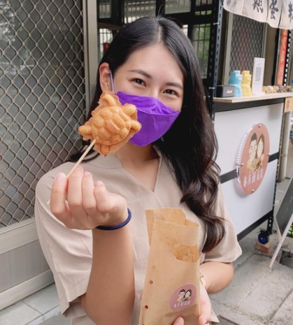 SSd84995146's tweet photo. This week, I only eat food, take pictures, and make myself fat, so that I can look thin
In addition, I have accumulated hundreds of private messages that I haven't read, and I don't know how to return them. Please don't mind if they haven't returned.11 https://t.co/kaFYpOugw7