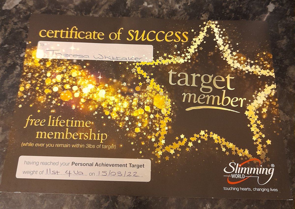 TeresaWhittak18's tweet photo. I've only bloody done it!! 8 Stone in 18 months @SlimmingWorld 🙏❤🙏 #TargetMember https://t.co/NnKTqZHbPs