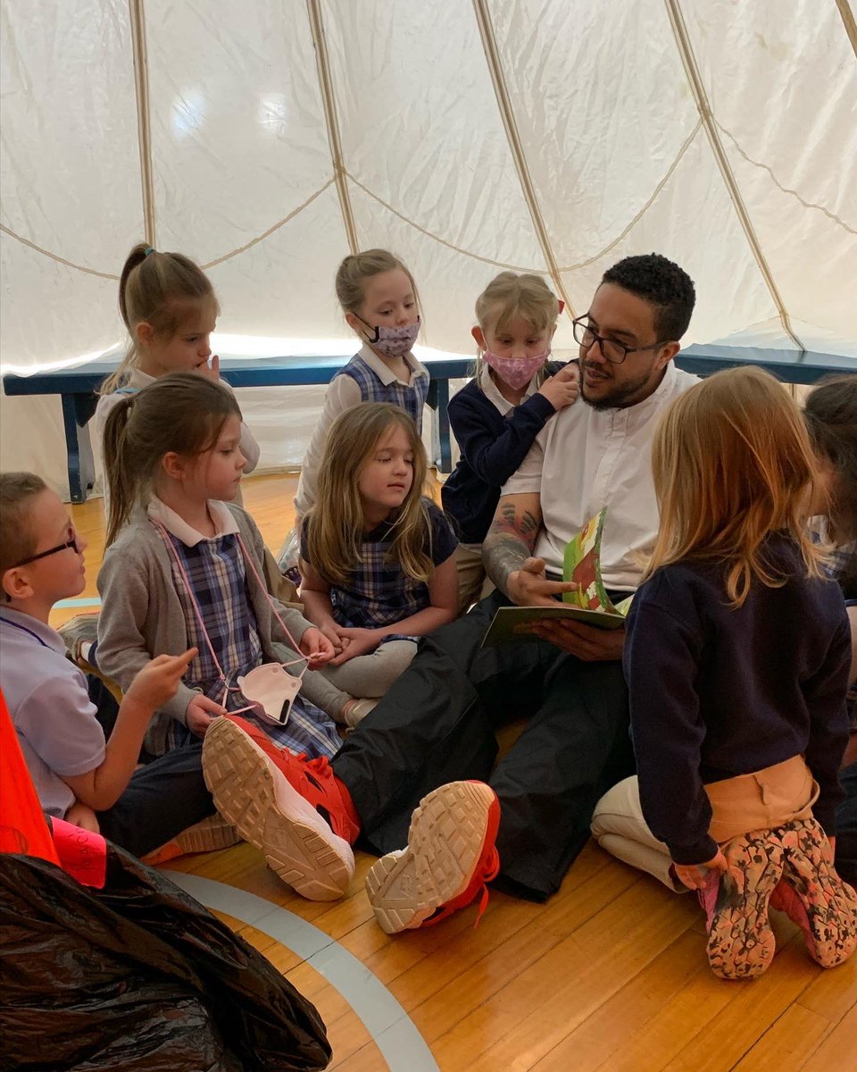 PCScrusaders's tweet image. Our kindergarten, first and second grade students enjoyed the parachute tent with Coach Thompson during gym.