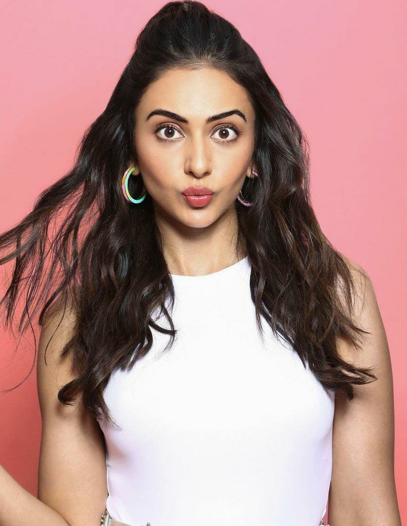 rakulpreetfans's tweet photo. Stunning #Rakulpreet #RakulPreetSingh #RakulFanatics #RakulPreetFanatics #Rakul #Rakulian #Rakulism #Actresshot  #ActressHotPhotos #actresses #actressnavel #actressgallery #actress #actressbold #Tollywood #tollywoodactress #TFITalks https://t.co/i00JN1MeIz