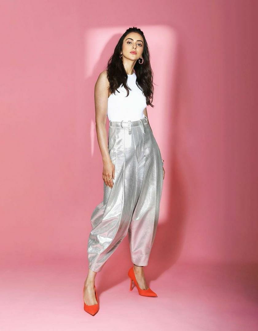 Stunning #Rakulpreet #RakulPreetSingh #RakulFanatics #RakulPreetFanatics #Rakul #Rakulian #Rakulism #Actresshot  #ActressHotPhotos #actresses #actressnavel #actressgallery #actress #actressbold #Tollywood #tollywoodactress #TFITalks