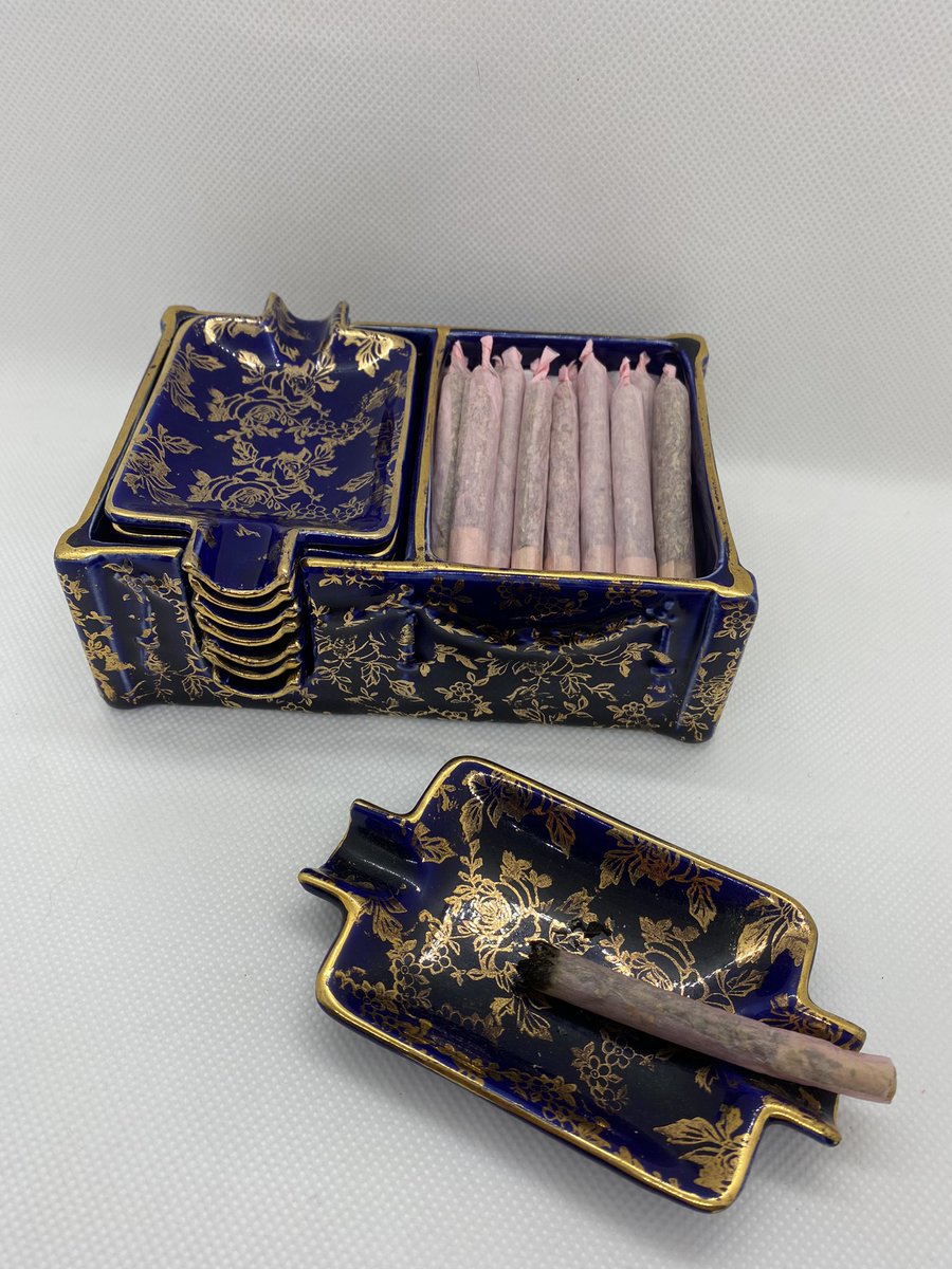 Sold this before even posting it.. but look how cute💕