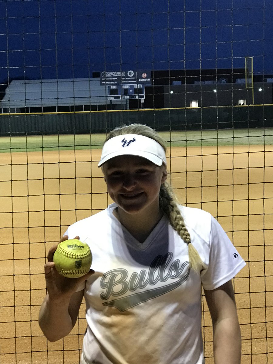 First HS Homerun!!!! 💣 🤘<a href="/jonas_cardinals/">Carolina Cardinals Chandler / Coach Jonas</a> <a href="/HRBullsSoftball/">HRHSVarsitySoftball</a> <a href="/RadfordSoftball/">Radford Softball</a>