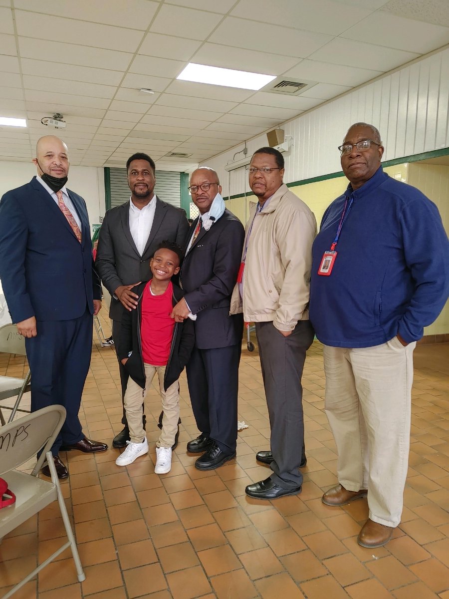 JDHS_History's tweet photo. Youth In Government and Administration at Jeff Davis sponsored a Breakfast With My Father Program. It was huge suceess... https://t.co/14LDQB3jYZ