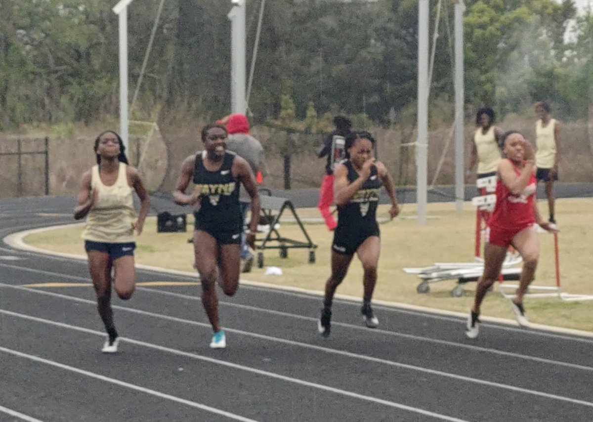 WCHSJacketTrack's tweet photo. Despite the rain cutting the meet short your Yellow Jackets came to compete! #RunningYellowJackets https://t.co/7MxEbnVdad