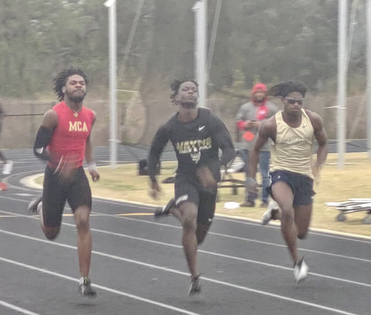 WCHSJacketTrack's tweet photo. Despite the rain cutting the meet short your Yellow Jackets came to compete! #RunningYellowJackets https://t.co/7MxEbnVdad