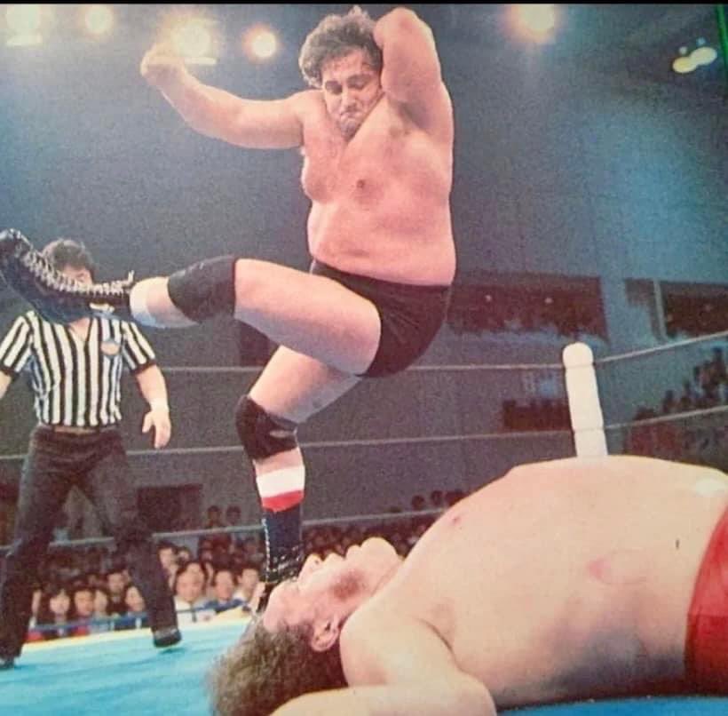 Elbow drop baby!!