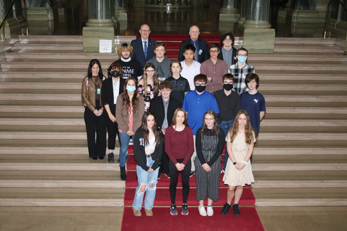 wkaeding's tweet photo. It was a pleasure welcoming @GSSD204 Melville Comprehensive School Grade 10 class and their teacher @DonaldRColeman to the Legislature today. #Melville #GSSD #youngleaders https://t.co/M88lXZKZzk