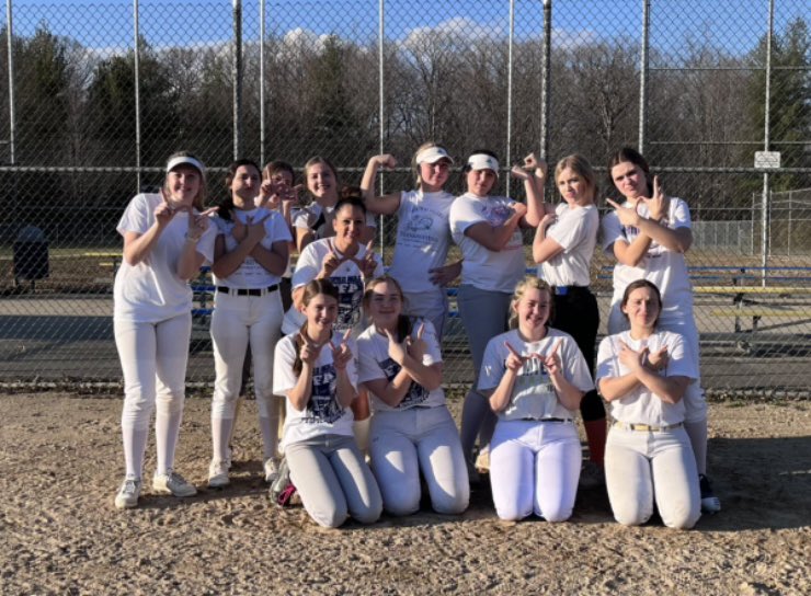 emilykonkel2's tweet photo. Happy opening week!!!๐ฅ Navy vs. White scrimmage todayโฆ. the white team holds on to win it๐คโ๏ธ๐ณโ#realmarchmadness #bestseasonyet #gocrazy https://t.co/xSJiVSYKws
