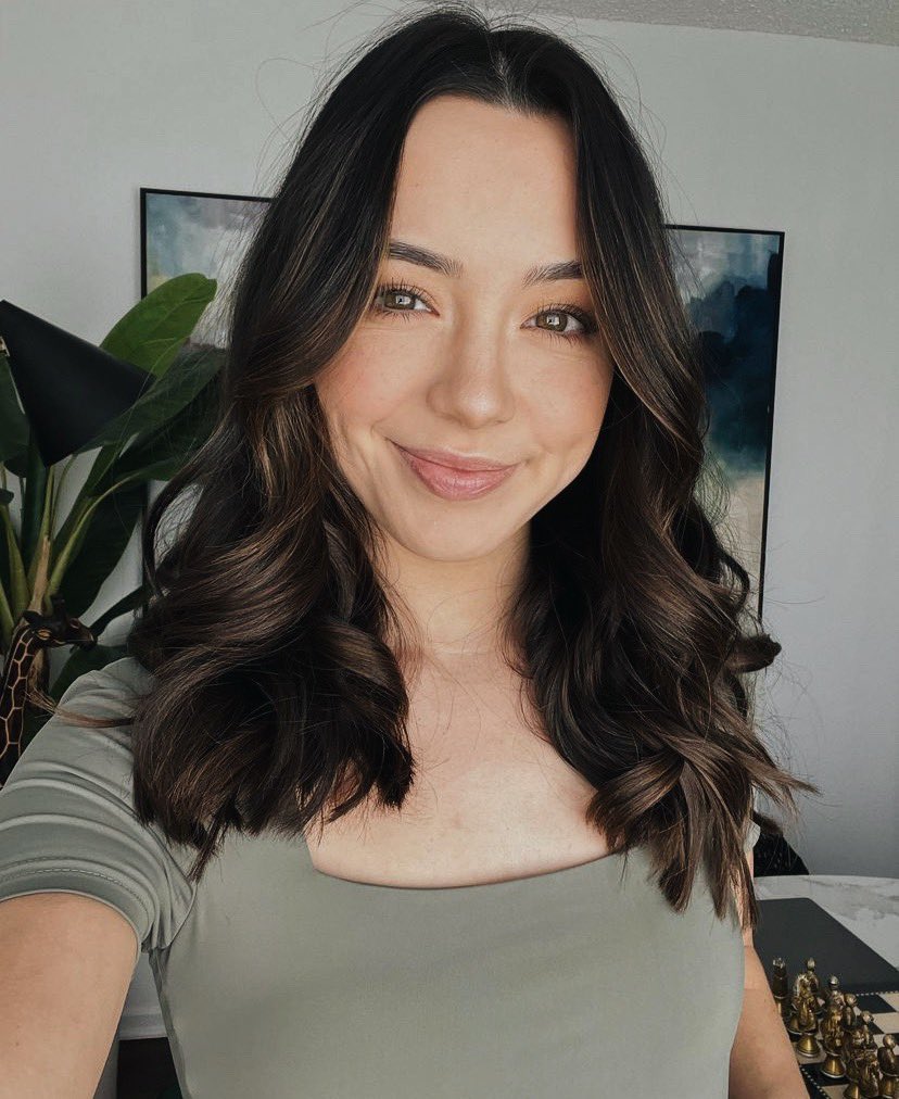 lolmerrell's tweet photo. ahhh i love this new look 😍😍 it suits you so well omggg https://t.co/VpLGGyyyKK