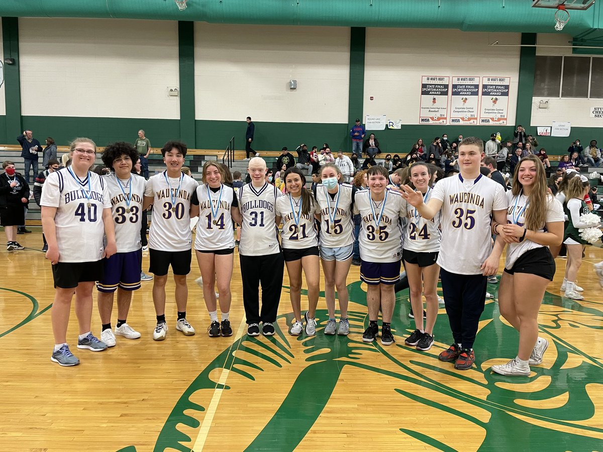We had so much fun playing at the buddy ballers game tonight!! Thank you Grayslake central for hosting a great game!!!