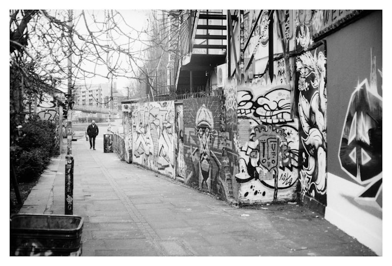 halide_silver's tweet photo. Shoreditch scenes. #believeinfilm #shootmorefilm #fppwolfman #rangefinder https://t.co/B4O5QwTPrb