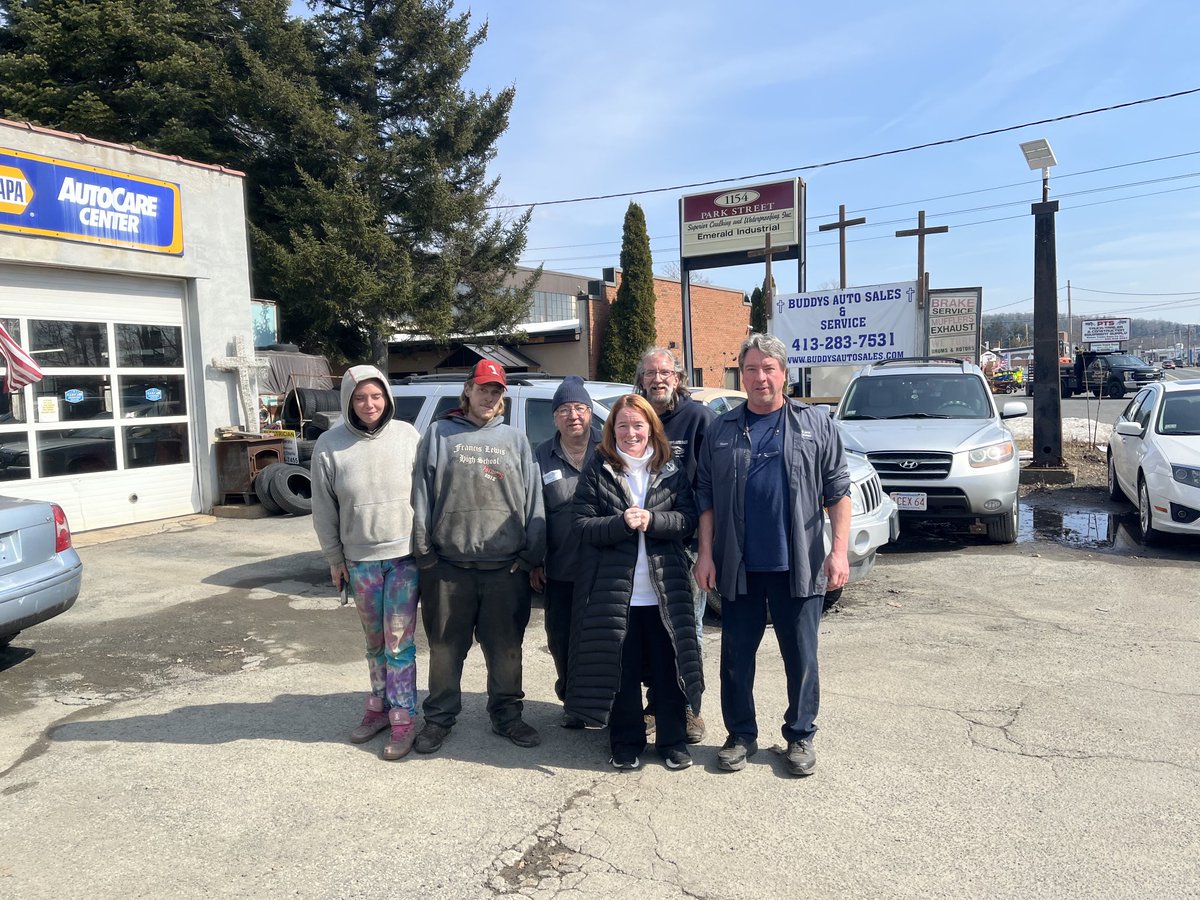 On my drive from Boston to Lake George I met these Guardian Angels in Palmer MA! Buddy and Steve brought me to tears of joyful gratitude. There are good people in this world! 🙏🏻⚓️☘️💗😇