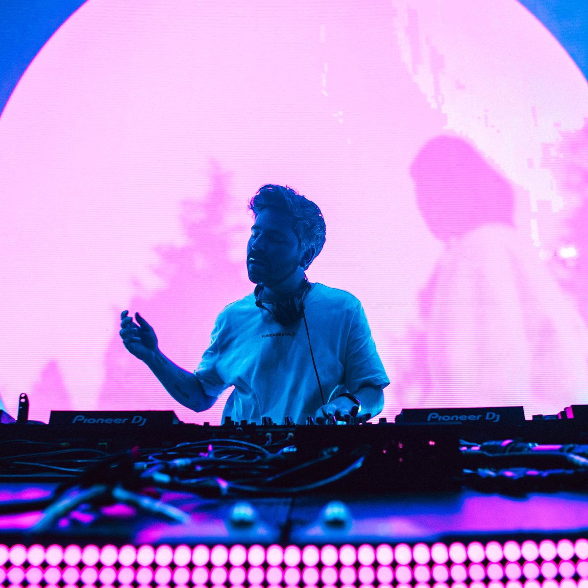 felix cartal tweet media