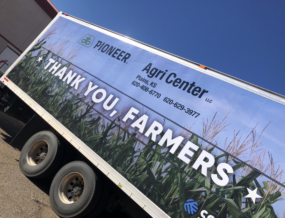 As we gear up for #plant22, we just wanted to remind all of our farmers how much we appreciate you! THANK YOU, FARMERS. #plantpioneer #thankyoufarmers