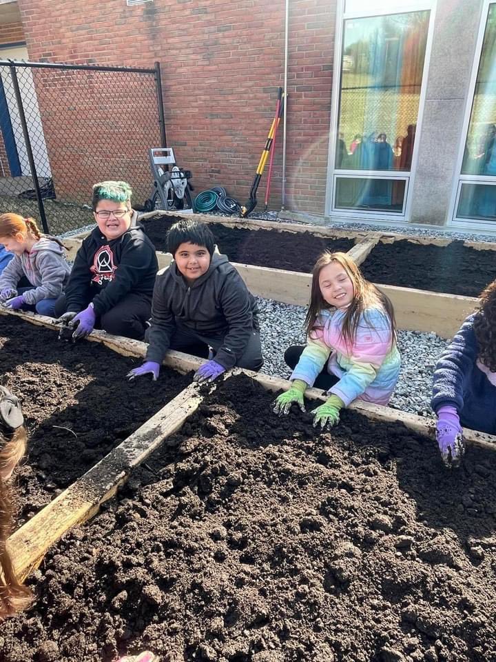 Heritage Elementary tweet media