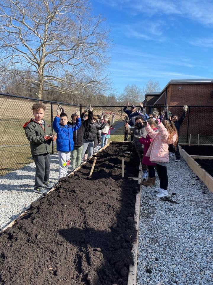 Heritage Elementary tweet media