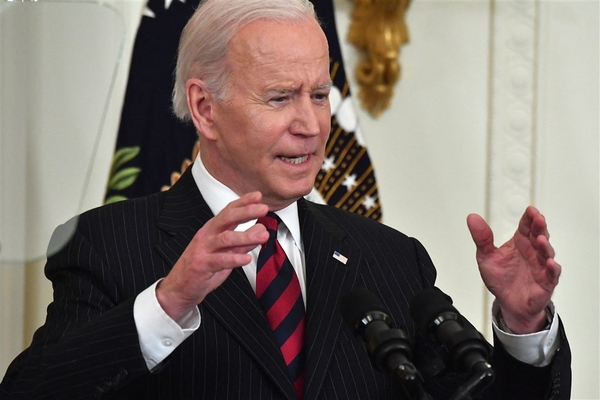 RTLnieuws's tweet photo. 'Biden belooft Oekraïne voor 1 miljard dollar militair materieel' | Liveblog https://t.co/UuWQMROy3D https://t.co/NislGT1XVm