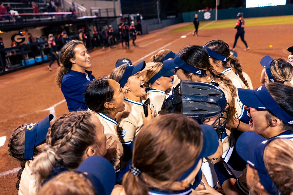 Georgia Tech Softball 🥇🥇🥇🥇🥇 tweet media