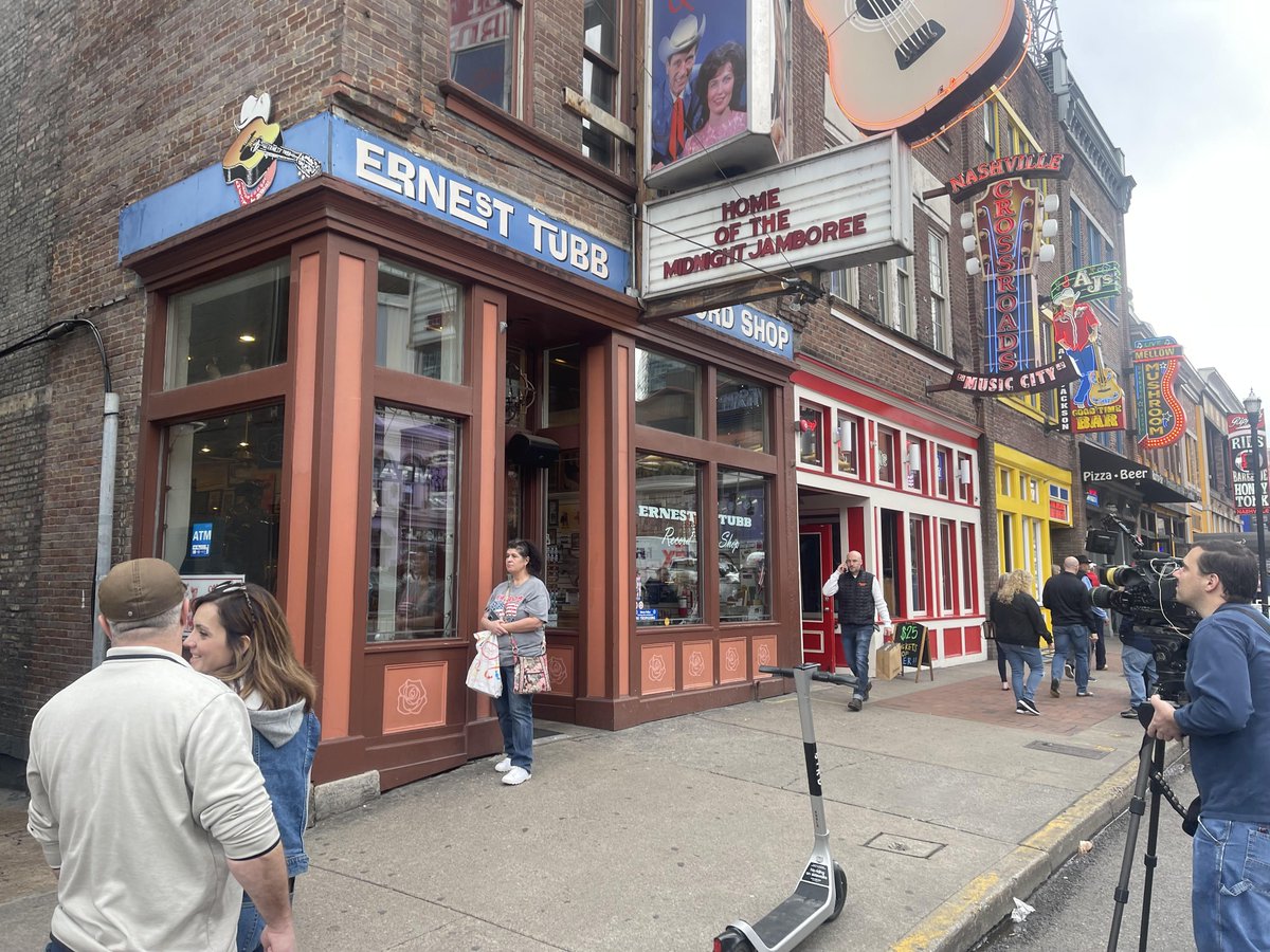 The Nephew of Ernest Tubb started a petition to save this legendary Nashville landmark. wsmv.com/2022/03/15/nep…