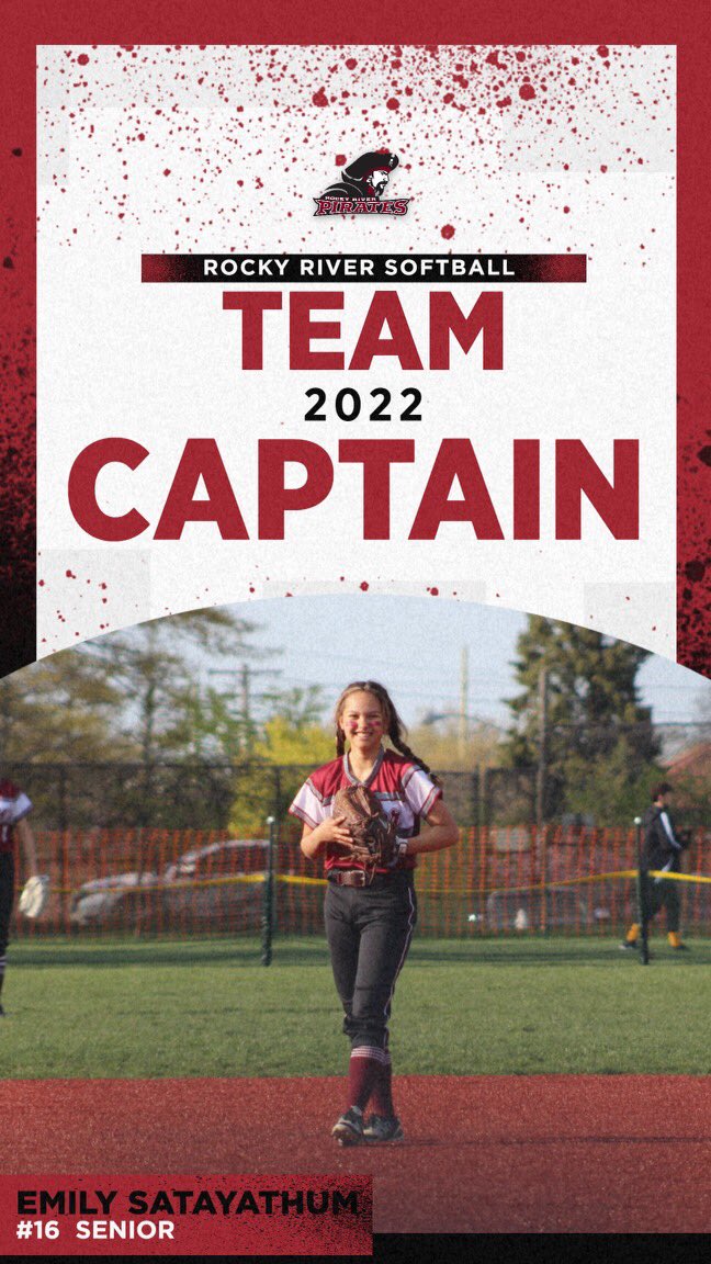 Congratulations to our 2022 senior captains Kelsey Murphy, Lindsay Hartman, Emily Satayathum, and Katie Mommers!