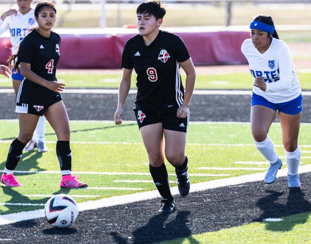 ljisdathletics's tweet photo. @LadyPalmview defeats Brownsville Porter, 2-1.
Playoffs next week! https://t.co/roxWDwlmnY