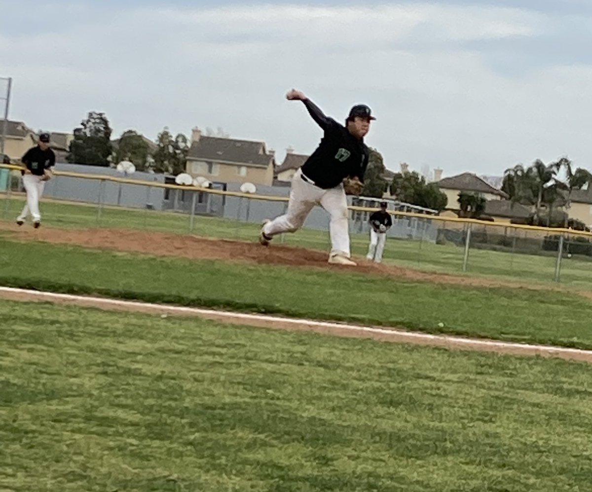 PHSCalculus's tweet image. Great to see Pacifica get round 1 of the Gonzales Road rivalry vs. Oxnard.  Nate Hernandez with a strong complete game shutout, 3-0. @PHS_Baseball17 @vcspreps