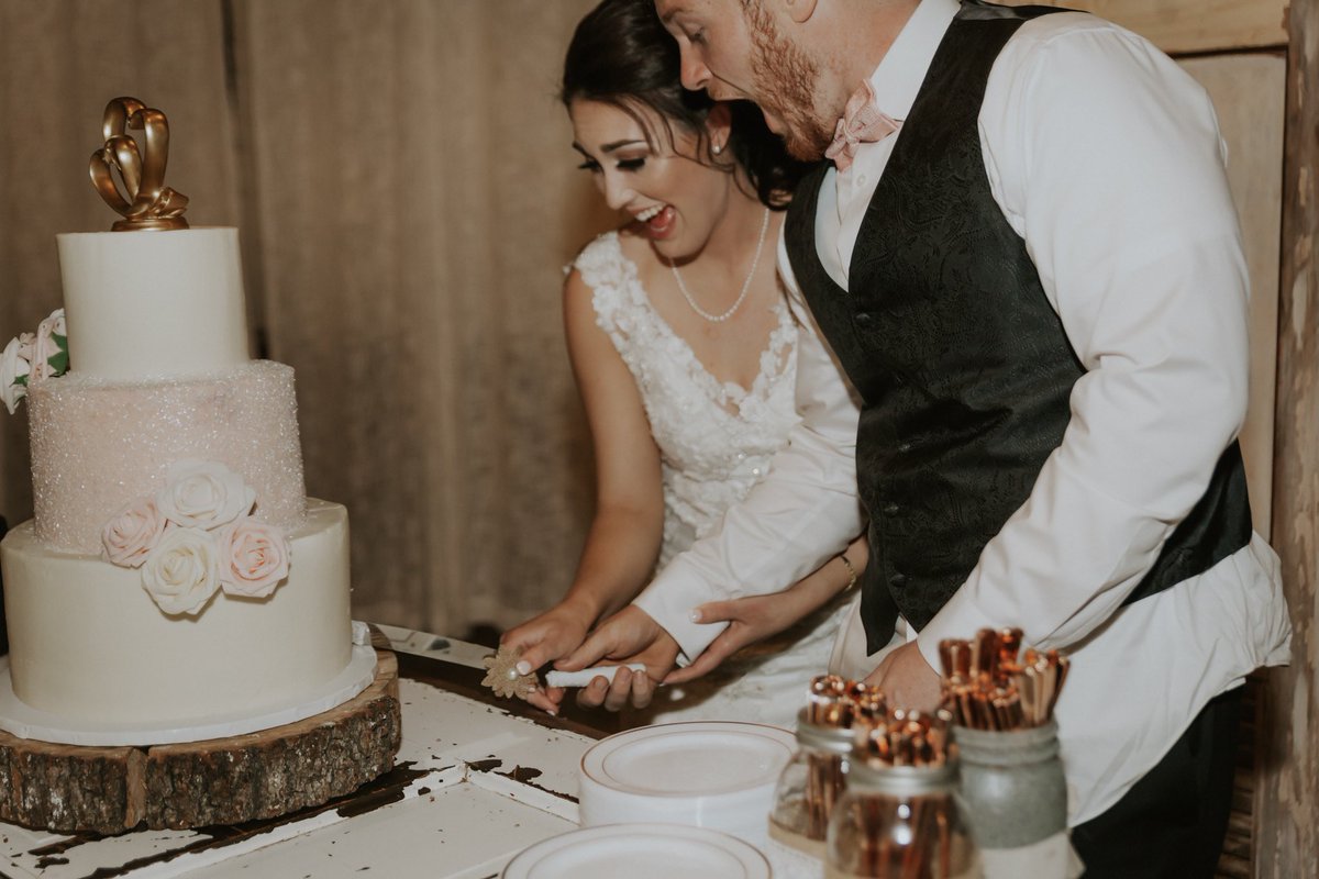 ZoKillian's tweet photo. Wedding Vibez:
1) sweet and romantic
2) lol bc we broke the cake knife 
3) were we yelling? did I make a bad joke? singing? We don’t remember
3) pit vipers brought out Zo from The Block…iykyk https://t.co/L9dGIG3zM0