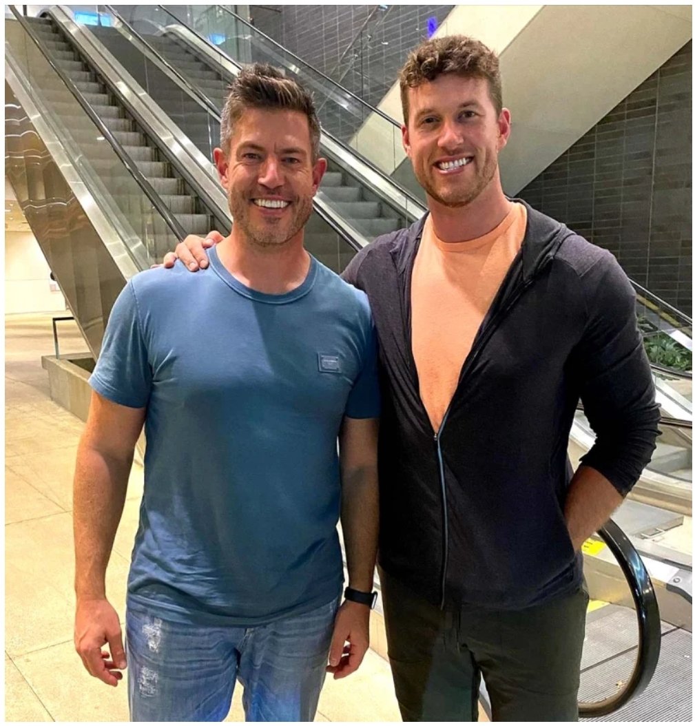 katiedrupp's tweet photo. Turns out the big reveal is Clayton and Jesse Palmer end up together ❤️ 
#TheBachelor https://t.co/e0zaM7ItZ9