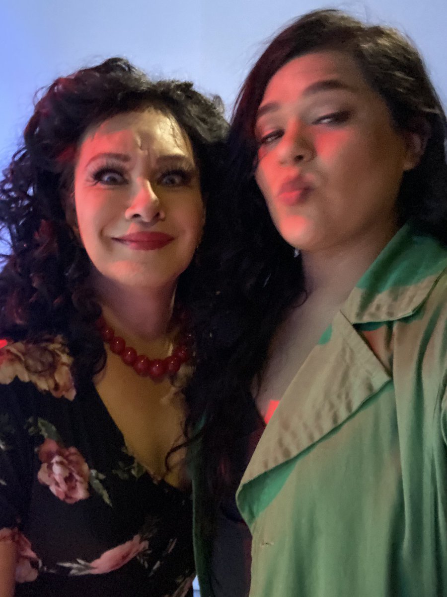 JessicaMarjane's tweet photo. Hoy en #HistoriaTrans Coincidí con la gran vedette, bailarina y artista multidisciplinaria ¡Terry Holiday!

Nació en 1955, con una gran trayectoria ha sido referente en las artes, tanto que que el mismo  Arturo Ripstein ha documentado su vida y trabajo.

Un honor. Próximamente 🏳️‍⚧️ https://t.co/d2aXpHf9KU