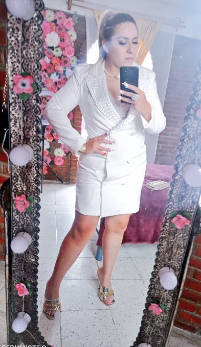 Linda noche bbys https://t.co/Jd1eUK1OBm<a href="/tag/cachonda"class="tags"><span>#cachonda</span></a><a href="/tag/onlyfans"class="tags"><span>#onlyfans</span></a><a href="/tag/nalgonaricaymuycachonda%20"class="tags"><span>#nalgonaricaymuycachonda </span></a>