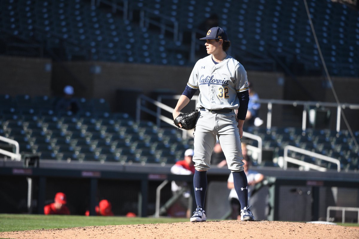 CalBaseball's tweet photo. Stamos works a scoreless 1st 👊

Cal 3, SJSU 0 | E1 https://t.co/ZyuixBcJG5
